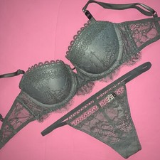 NWT Victoria's Secret 32D BRA SET M thong Olive GREEN floral lace EMBROIDERED