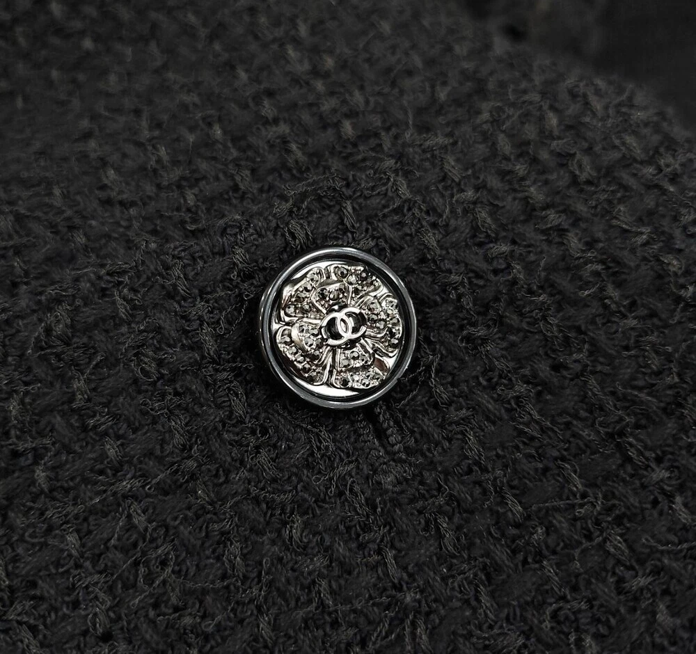 Giacca CHANEL tweed cropped nera 139797238