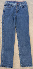 Wrangler Denim Blue Jeans Womens 9/34 1018MWZ Straight Leg Medium Wash