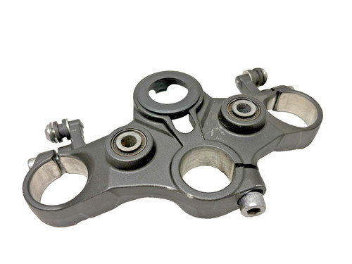 MT07 XSR700 Yamaha OEM Upper Fork Holder Steering Bracket Clamp