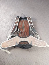 Osprey Talon 22 Backpack Performance Hiking Waist Strap AirScape Padded Walking
