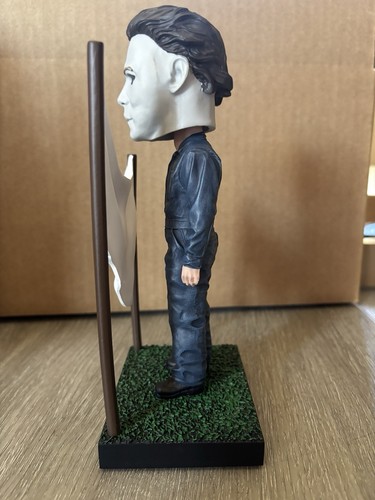 Royal Bobbles Limited Ed. Michael Myers Spirit Halloween Exclusive Bobblehead - Bild 10 von 14