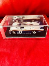 Porsche 962C #1 1986 Le Mans Winner Spark 1/43 Model Car