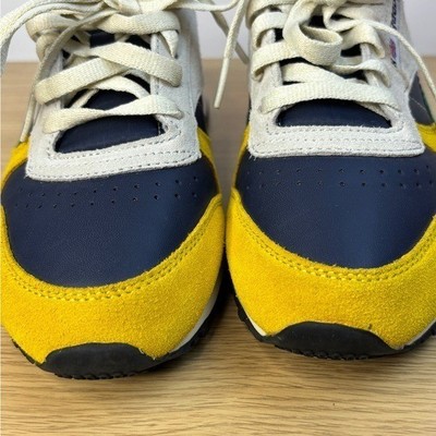 Reebok Classic Men’s 6 Yellow Navy Suede Gum Sole Retro Sneakers Reebok Classic Leather Multi-Color Suede Sneakers Navy  main image 3