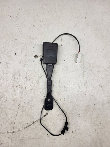 BMW 5 G30 G31 G38 2019 Vorne rechts Gurtschloss vorne 7359090 EBD4164