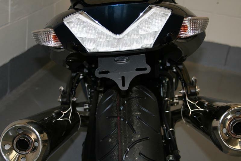 Support de plaque R&G RACING ZZR1400 pour affiner l'arrière de la moto