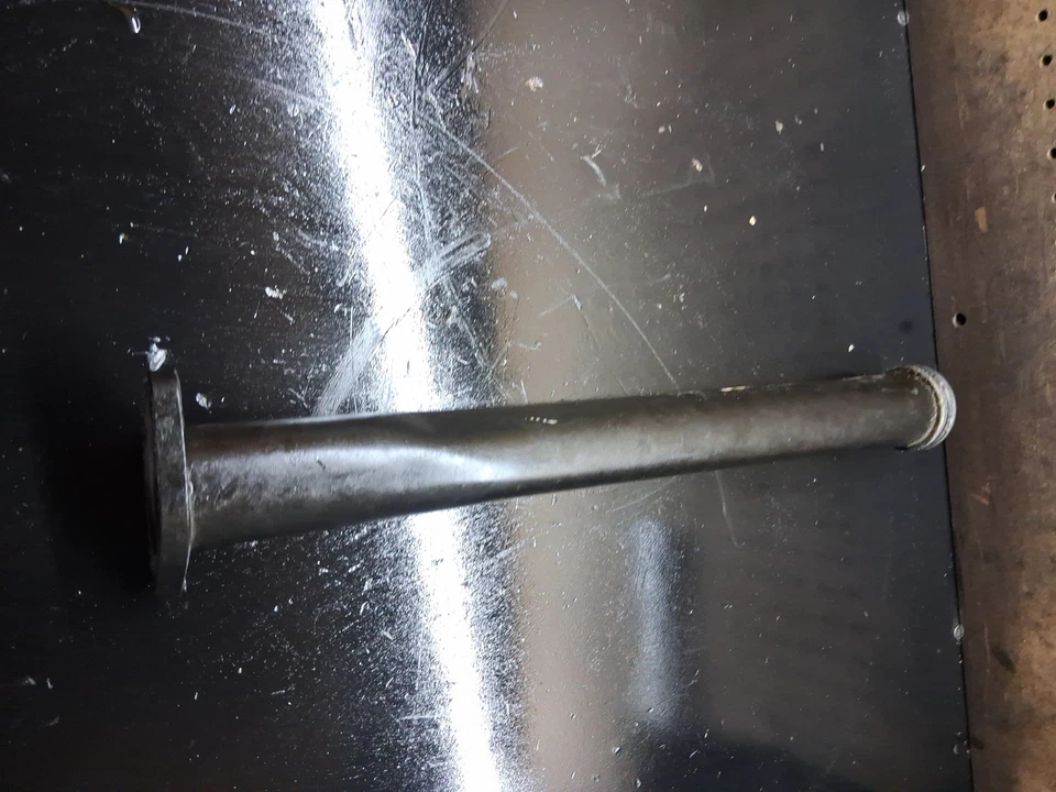 01-2015 6.6 DURAMAX TURBO LB7 LLY LBZ LMM DIESEL Coolant Tube Pipe 97328878 A68 - Image 3 of 4