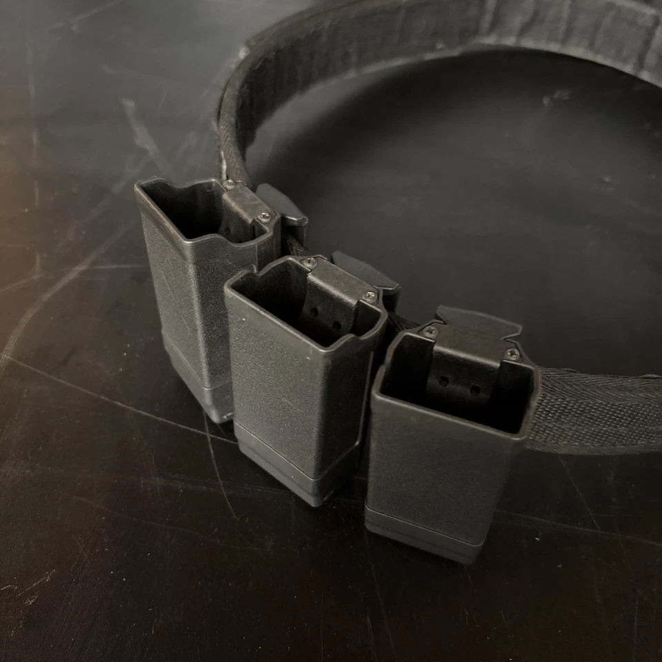 3) Blackhawk Single Stack 9mm/.40 Mag Holders W/ 2 Belts - Image 2 of 4