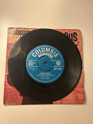 CLIFF RICHARD - 'SERIOUS CHARGE' MAD ABOUT YOU/LIVING DOLL 7'' Inch Single