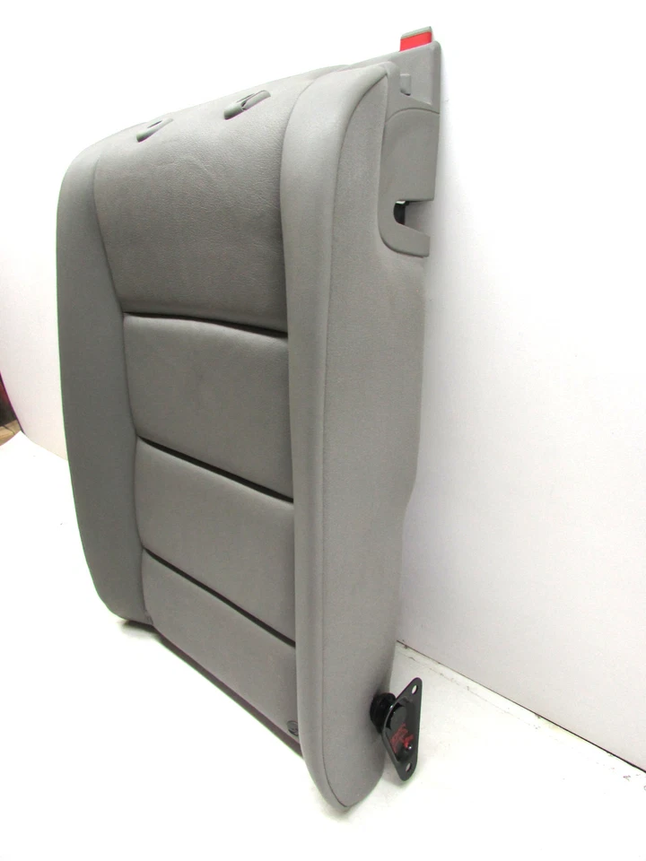 AUDI A6 2007 trasero izquierdo gris cuero asiento trasero superior OEM 05 06 07 08 Foto 2 de 4