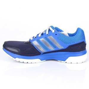 schuhe mit boost sohle