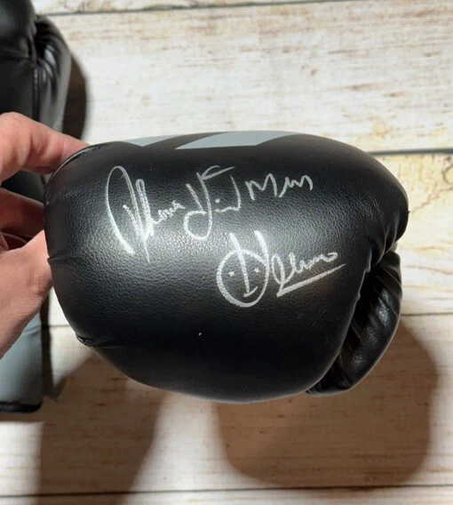 Autographed/Signed THOMAS HITMAN HEARNS/JOEL CASAMAYOR/SHOWTIME SHAWN PORTER - Image 4 of 4
