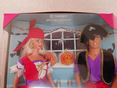 Halloween Party Ken & Barbie Gift Set Vintage Mattel Target Special Edition - KT - Picture 3 of 8