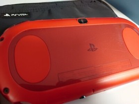 PlayStation PS Vita PCH-2000 ZA26 Metallic Red Sony Console ,pouch ,Charger