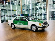 Norev Mercedes-Benz 230 E (W124) Police (1989-1993) Full Opening [ 1/18 Diecast]
