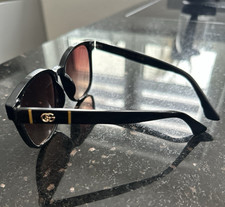 Gucci unisex Sonnenbrille Schwarz, verlaufsge...