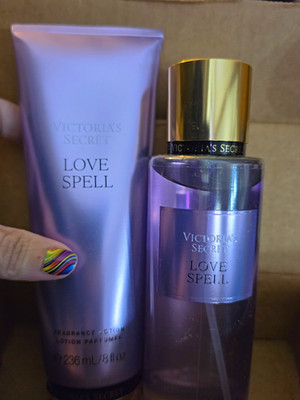 Victoria's Secret Love Spell Lotion 8 fl oz + Mist Spray 8.4 fl oz BRAND NEW