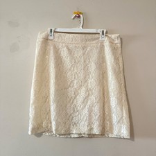 Vintage 90s Classic Cream Lace A-Line Skirt Knee Length Size 10 - NWT