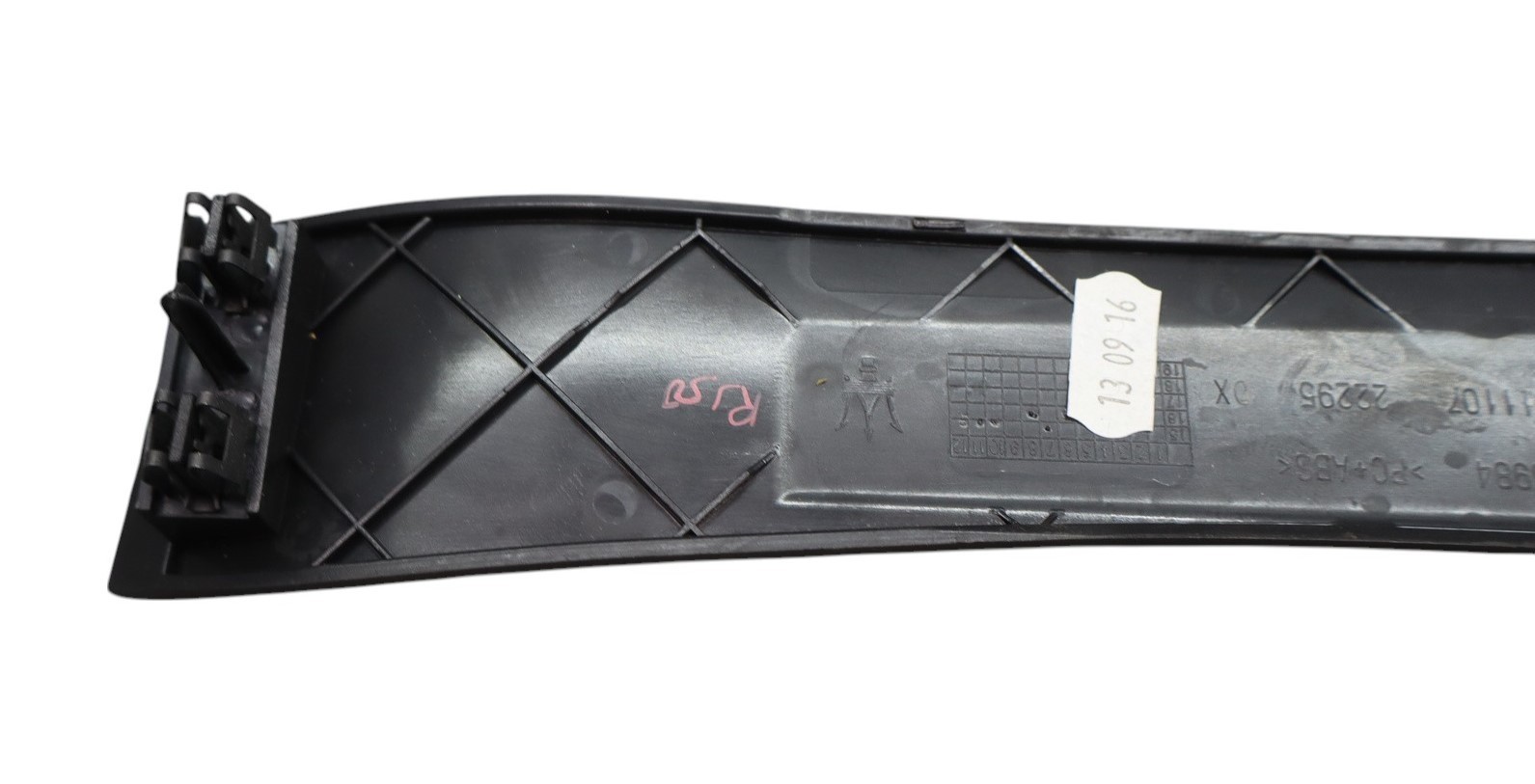 Maserati Ghibli 2013-2022 Front Right Dashboard side cover