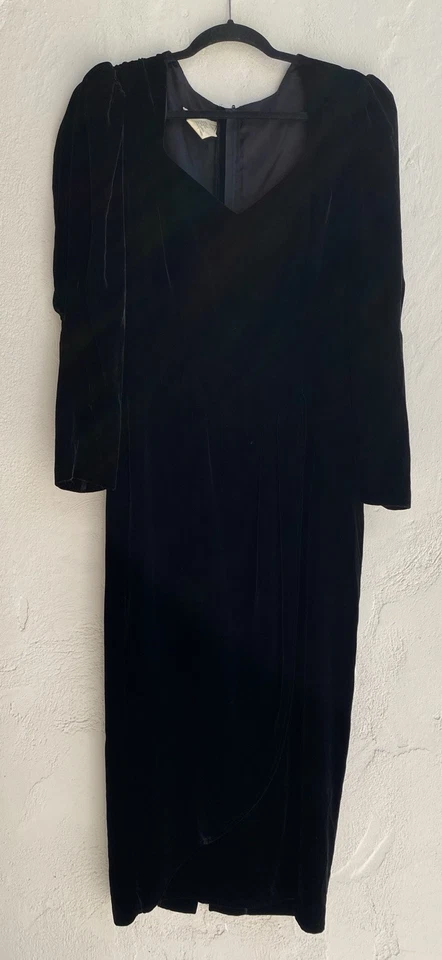 Vestido de noite vintage Jessica McClintock 8 veludo preto feriado - Imagem 3 de 4