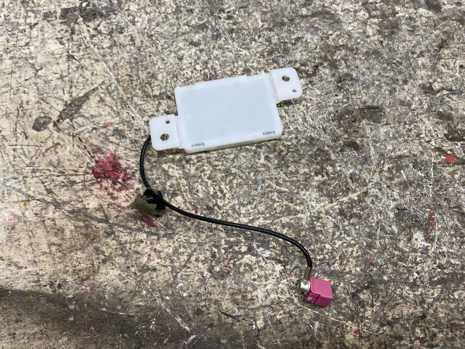 2017 2018 2019 2020 2021 2022 MASERATI LEVANTE OEM ELECTRONIC MODULE P68226365AB