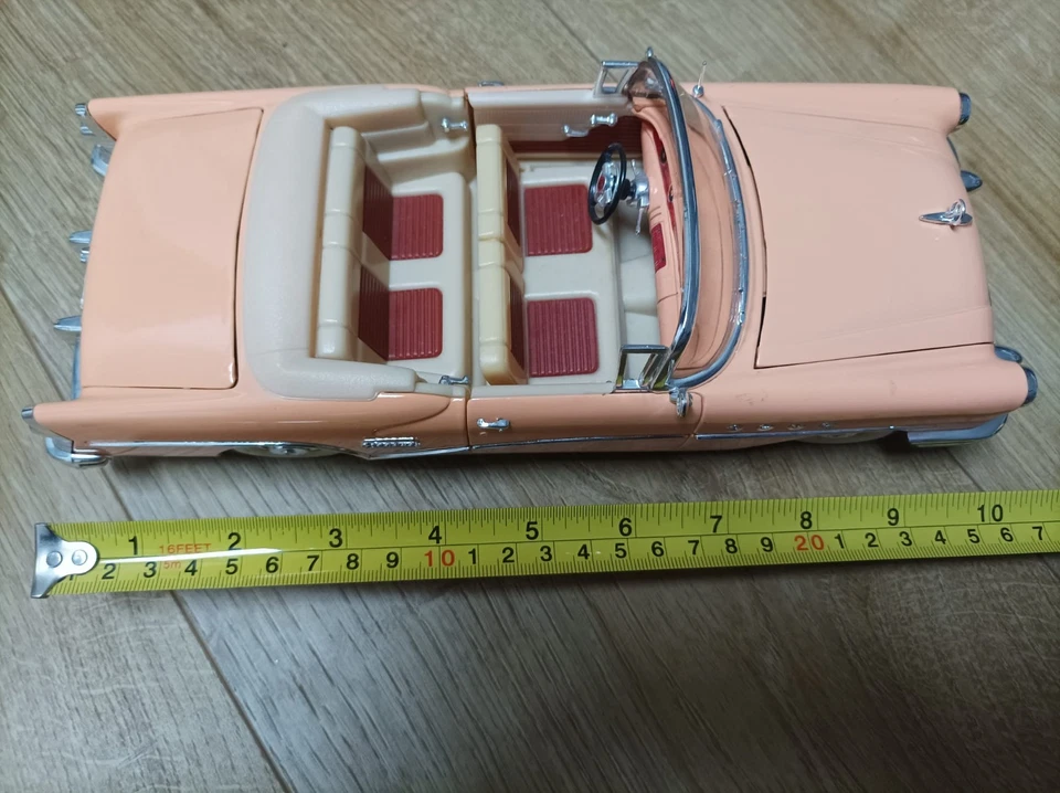 MODELLINO AUTO BUICK CENTURY 1955 - 1:18 - EDICOLA - Immagine 4 di 4