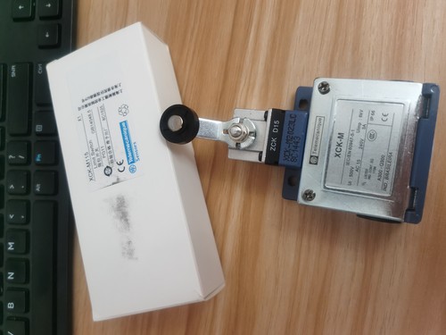 1PCS New Schneider XCK-M115 XCKM115 Limit Switch In Box Brand Free Ship - Picture 6 of 6