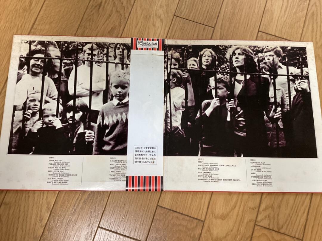 H☆The Beatles 1962-1966 STEREO EAS-50021 s-l400.jpg