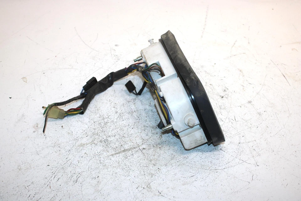 Velocímetro 94 Yamaha Vmax 600 OEM menos de 6 k millas 8CR-83580-40-00 SY2 Foto 3 de 4