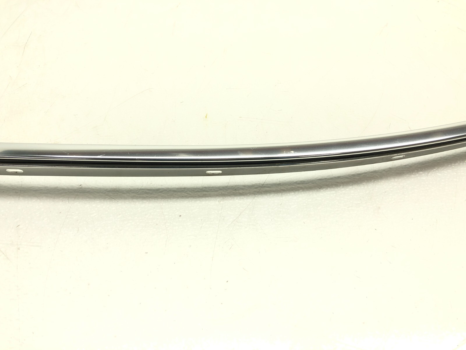 2014-2017 MASERATI GHIBLI SQ4 RIGHT PASS ROOF WINDOW MOLDING TRIM CHROME OEM.