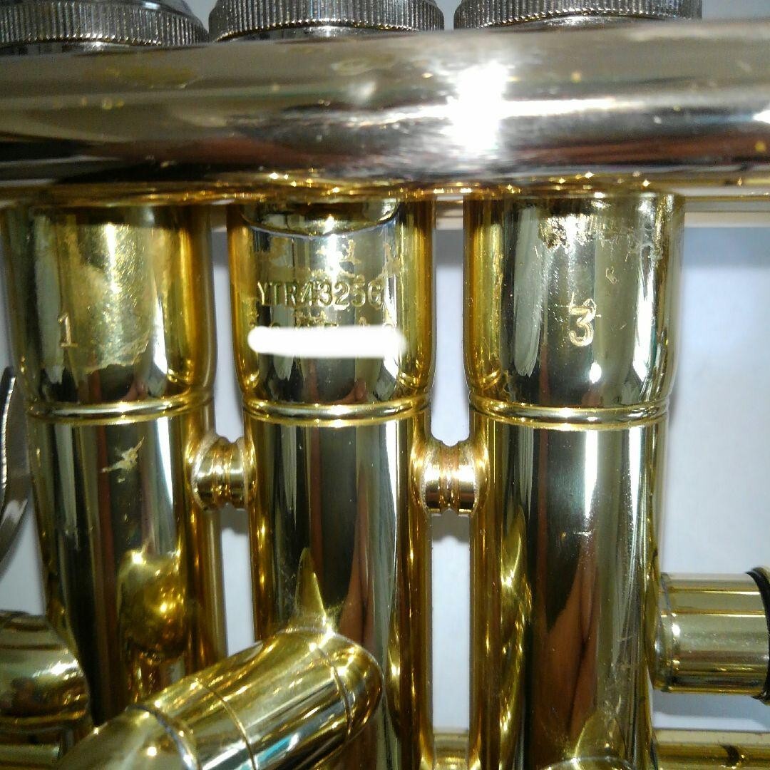 YAMAHA Trumpet YTR-4325G Bb Middle class Gold w/ Hardcase Mouthpiece Cleaner