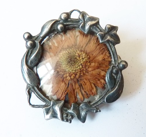 Broche porte bouquet de fleurs Tussie Mussie en argent massif fin - France
