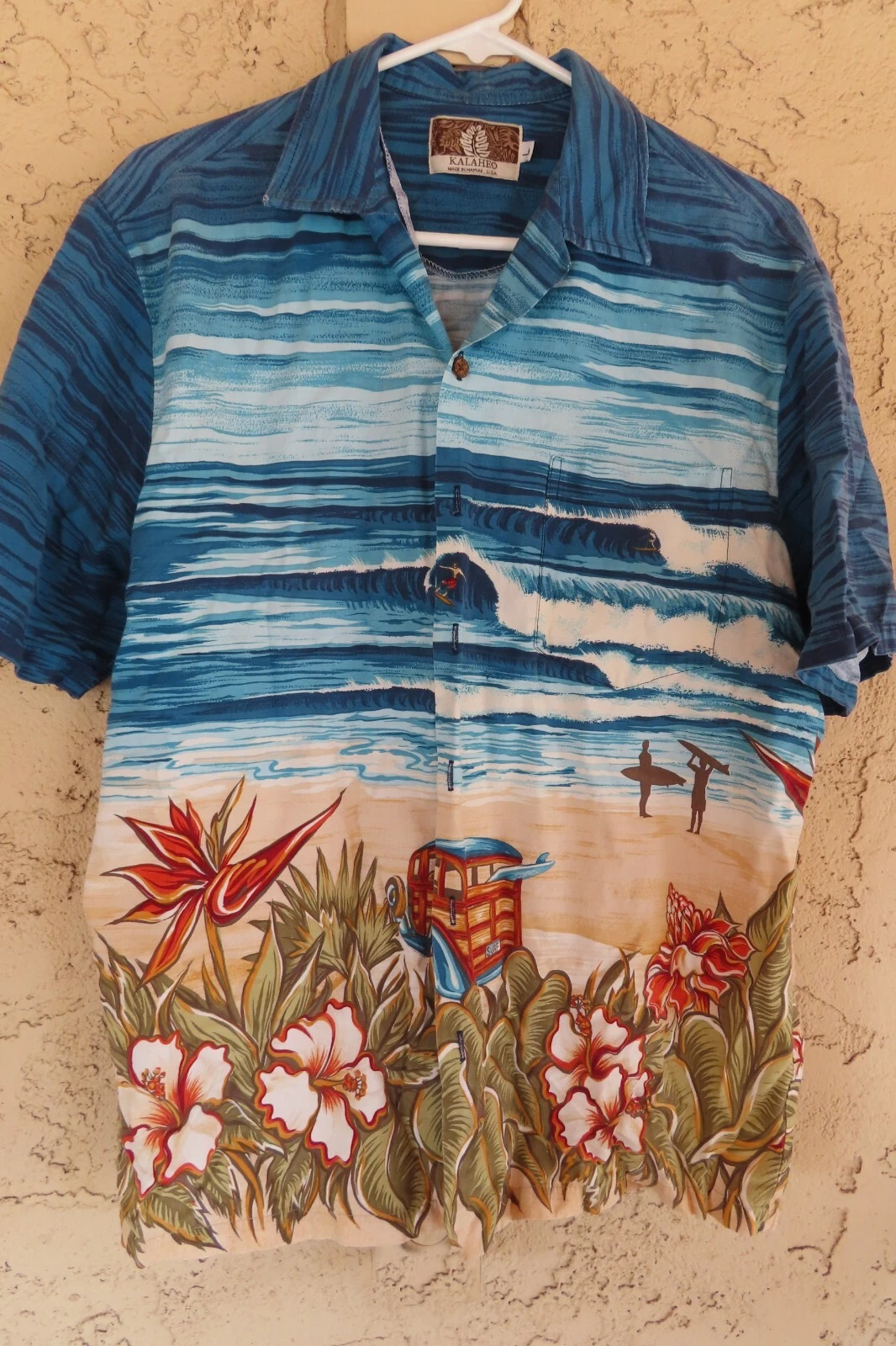 Kalaheo beach, surfing & woody wagon Hawaiian shirt rayon made in Hawaii sz L