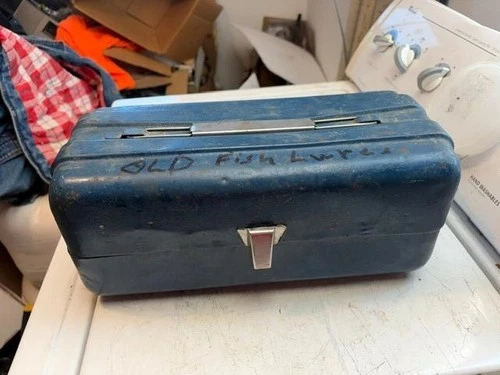 Old Metal Tool Box With Several Lures Holla Pop Red Eye Ike Some Wooden