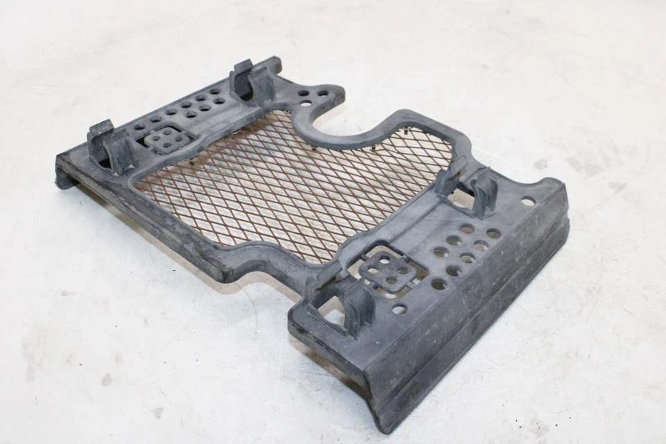 Suzuki Quadrunner 1990 4x4 LT4WD OEM PROTECTOR DE PARRILLA CUBIERTA CUBIERTA Foto 3 de 4