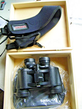 New/Old stock Tasco 2001 Fully Coated Binoculars Zip Focus 7X35mm In Wooden Box