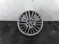 Alfa Romeo Giulia 2017 cerchio in lega 18 pollici 156107471 KPL28517