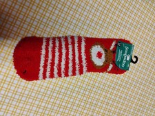 Kids size 7 - 2 Fuzzy socks Rudolf Snugadoo Non Skid Bottom
