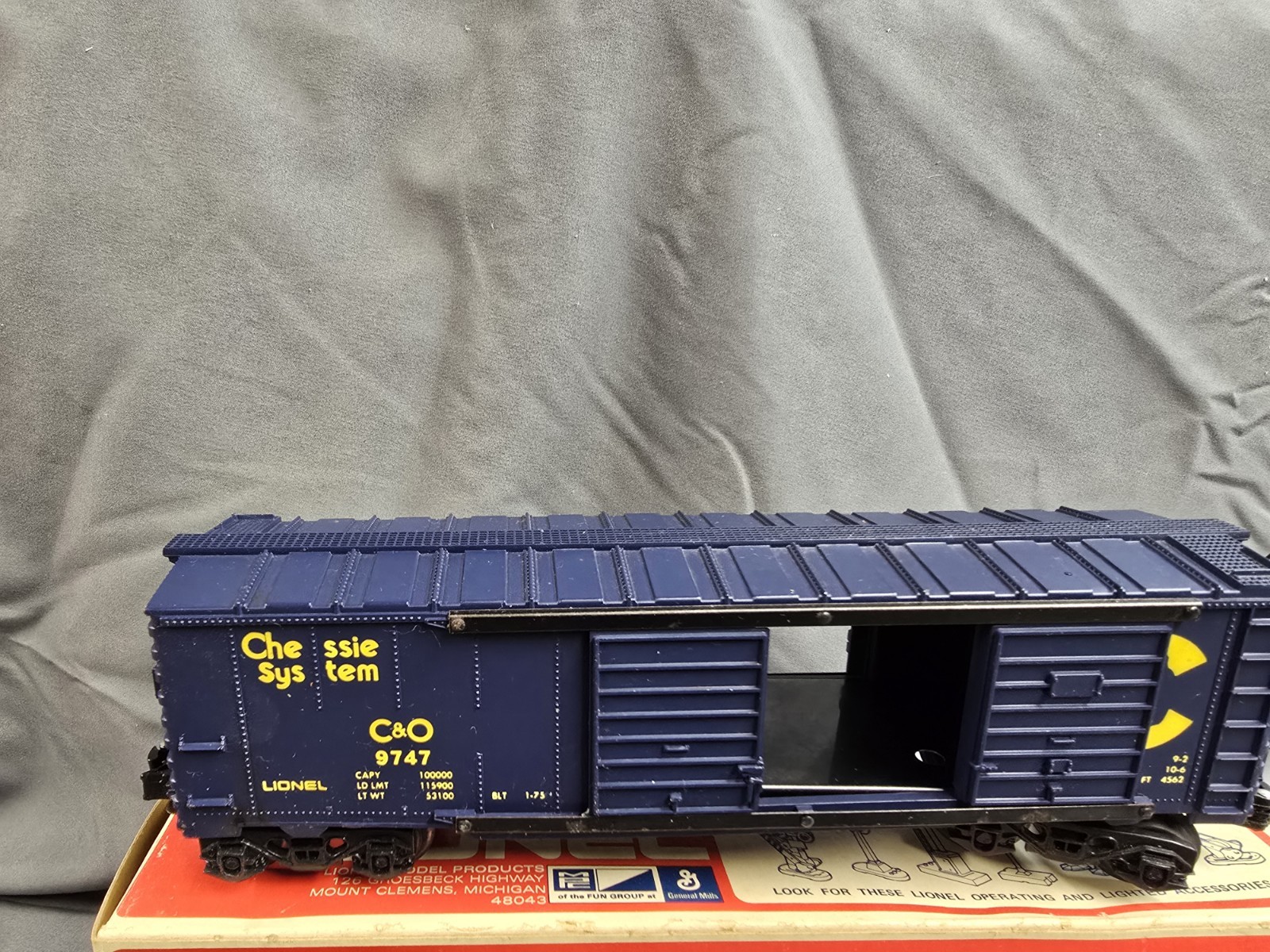 Click here to see eBay Auction