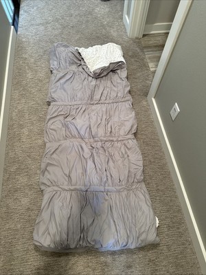 Pottery Barn Teen Quilted Pucker Star Sleeping Bag Gray White! NWOT