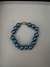 Gold and blue beaded bracelet #beadedjewelry #handmadebracelet #artisanjewelry