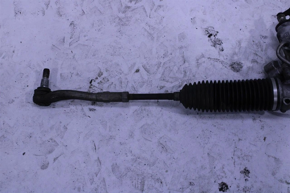 STEERING GEAR Mercedes-Benz C250 C300 C350 C63 12 13 14 15 1423114 Foto 2 de 4