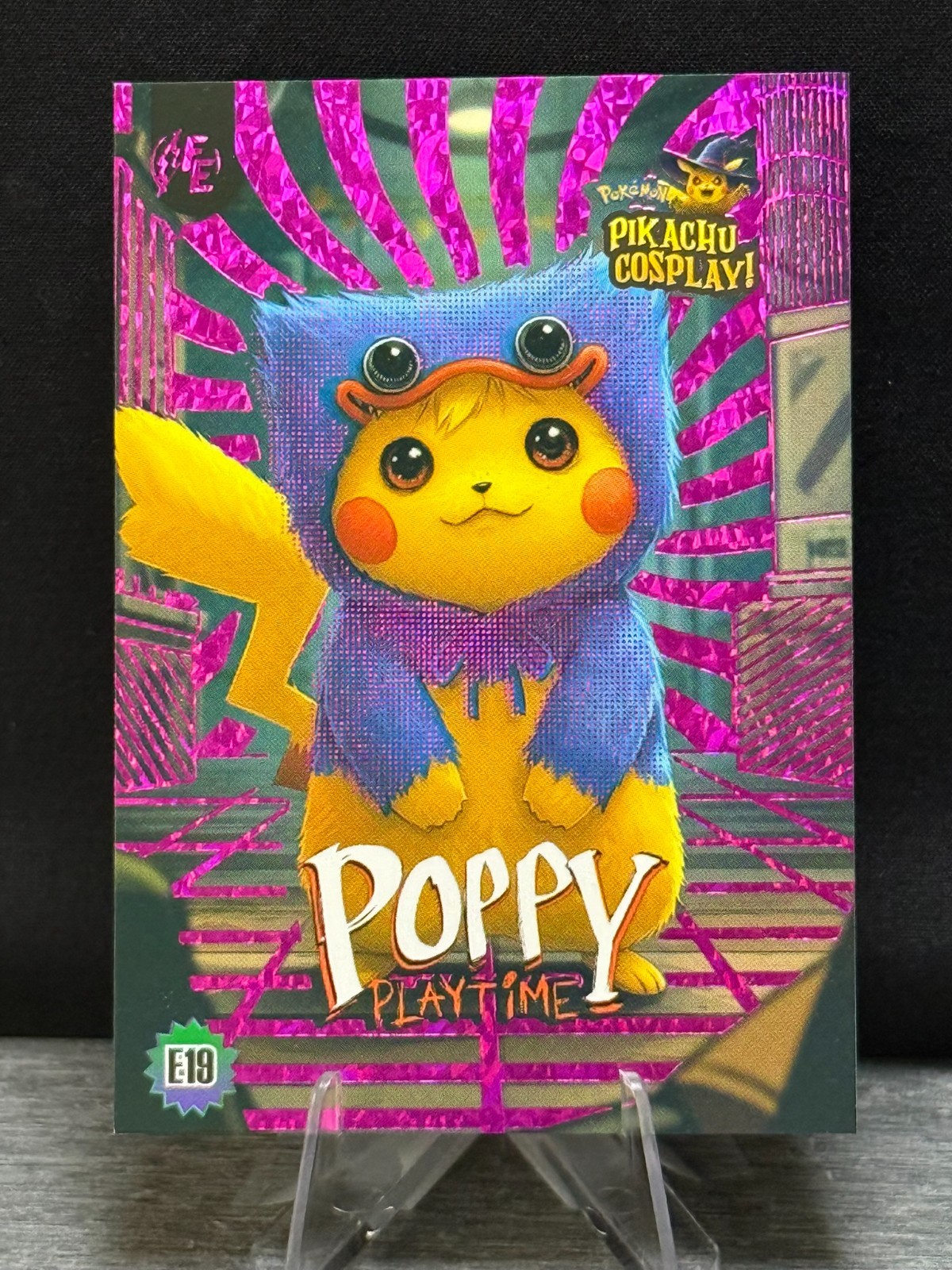 PIKACHU COSPLAY! Halloween 2025 – SPECIAL RARE FOIL - E19 Poppy Playtime