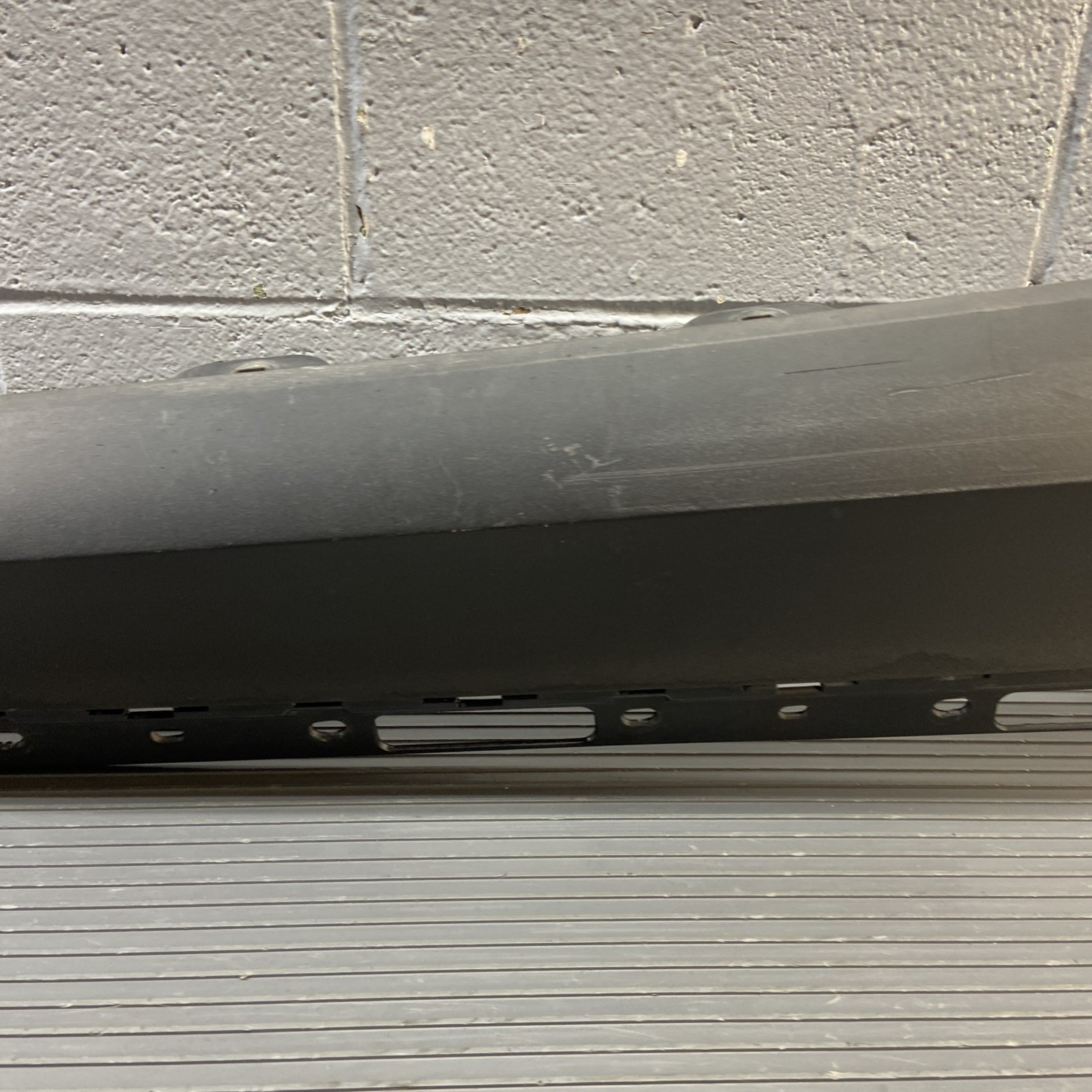 2014-2020 BMW i8 I12 Right Side Rocker Molding Skirt Trim Panel OEM *NOTE*