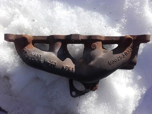 VW Polo 6N 1,0 ALL Abgaskrümmer Krümmer  030253033H