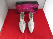 EASY STREET Moonlight Evening Pumps 65 - US Size 8 W - Silver Satin - 870