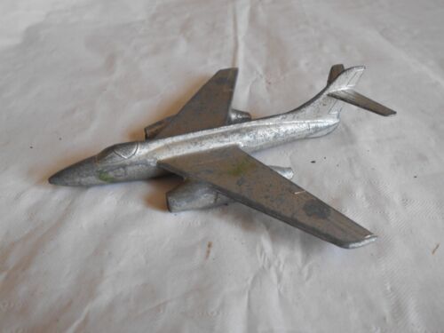 Solido Vautour jet fighter vintage model Aircraft series 1960s missing wheels - Picture 3 of 6