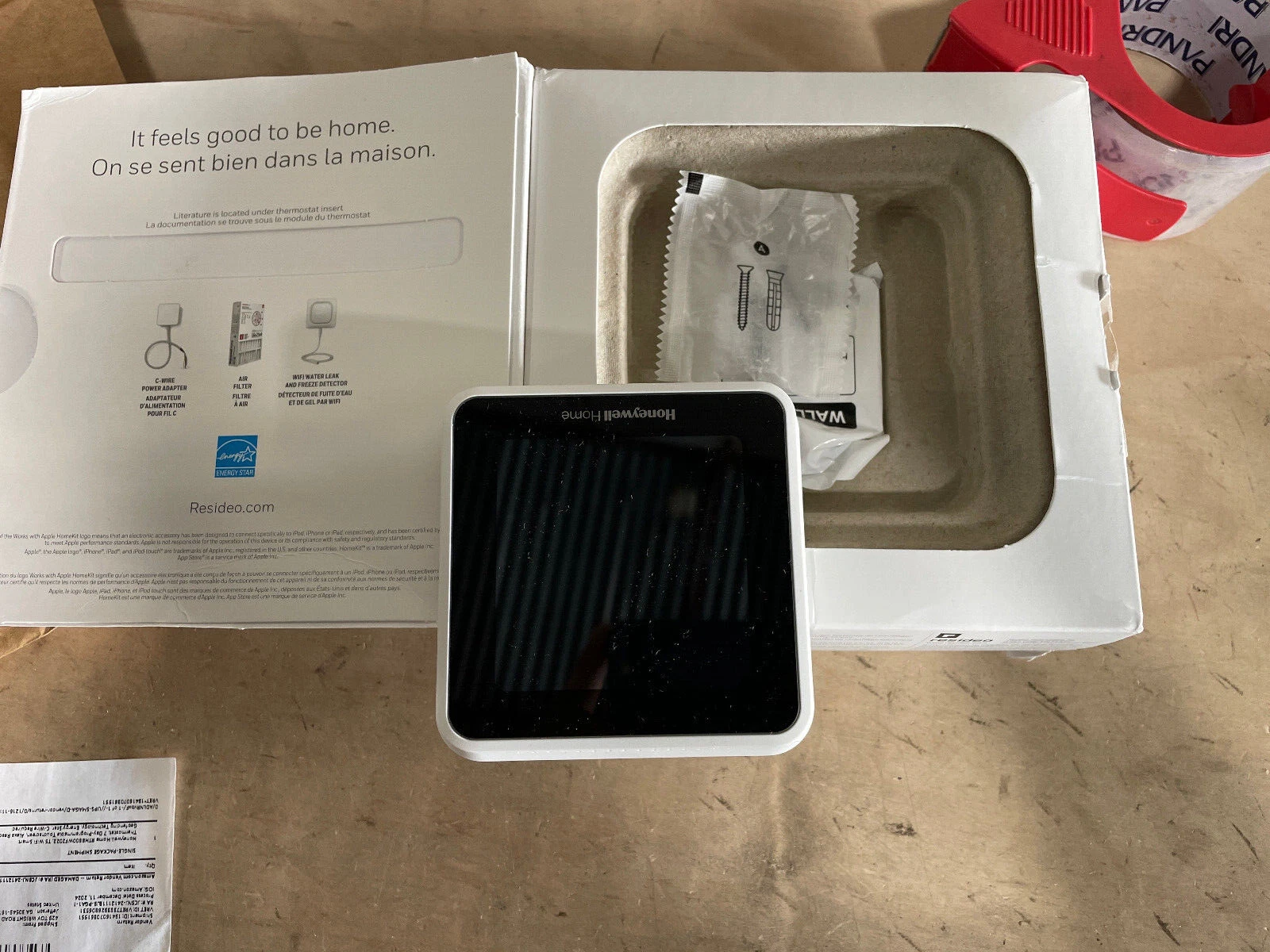Honeywell RTH8800WF2022 T5 7-DAY Smart WI-FI Thermostat with Geofence Technology