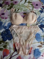 Womens Peach Bra and Knicker set size 36C