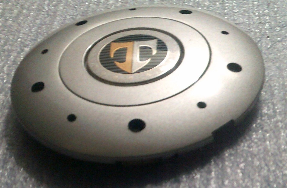 1 Hyundai Tiburon TUSCANI Wheel Center Cap HubCap 529602C600 Cover 1